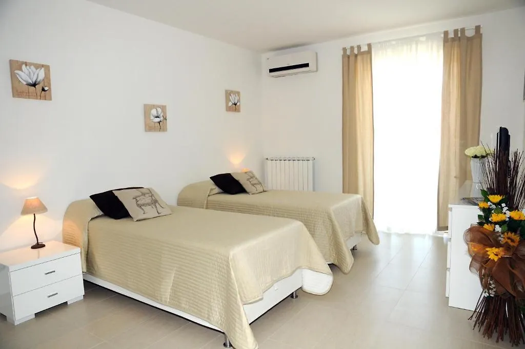 Aparthotel Isa Residence Fiumicino Airport