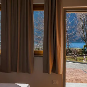 https://albergo-la-romanella.it-lombardy.com