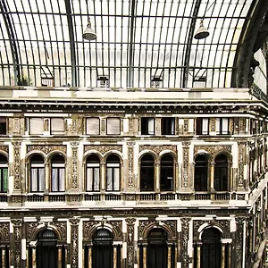 https://domus-sibyllina.hotels-amalfi.com